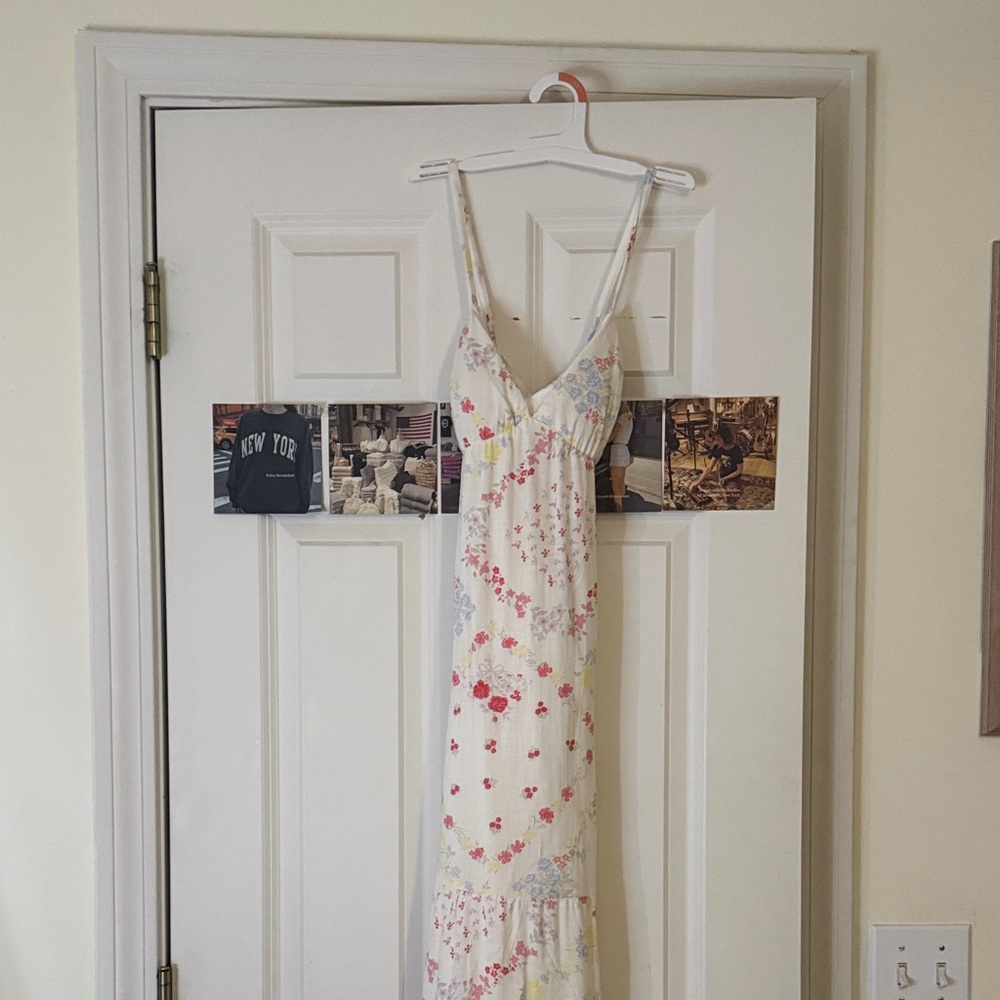 Hollister White Floral Dress